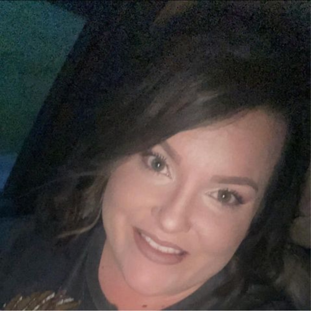 Meet your Posher, Cierra